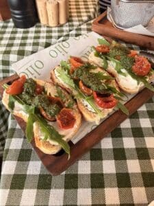 מסעדת Olio בבאקו White City – 3